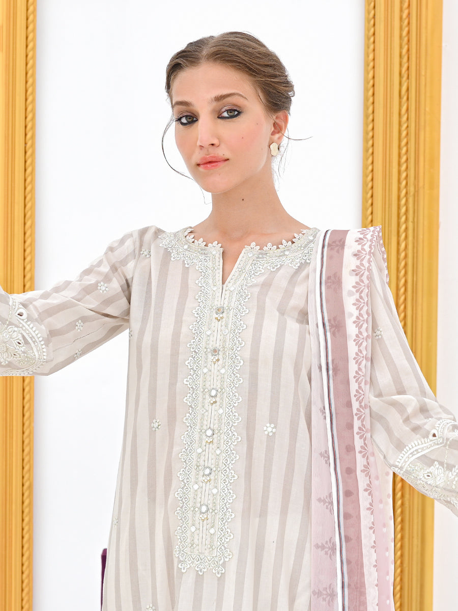 Unstitched 1Pc Embroidered Lawn Shirt - A-WU1P23-22767A